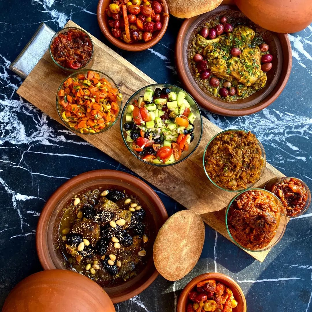 Cours de cuisine marocaine — Tajine, couscous & pâtisseries à Marrakech